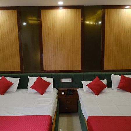 Hotel Golden Continental Deoghar Ngoại thất bức ảnh