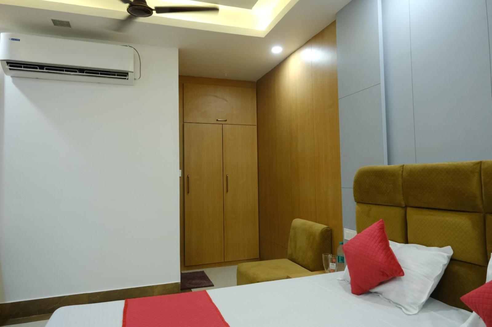 Hotel Golden Continental Deoghar Ngoại thất bức ảnh