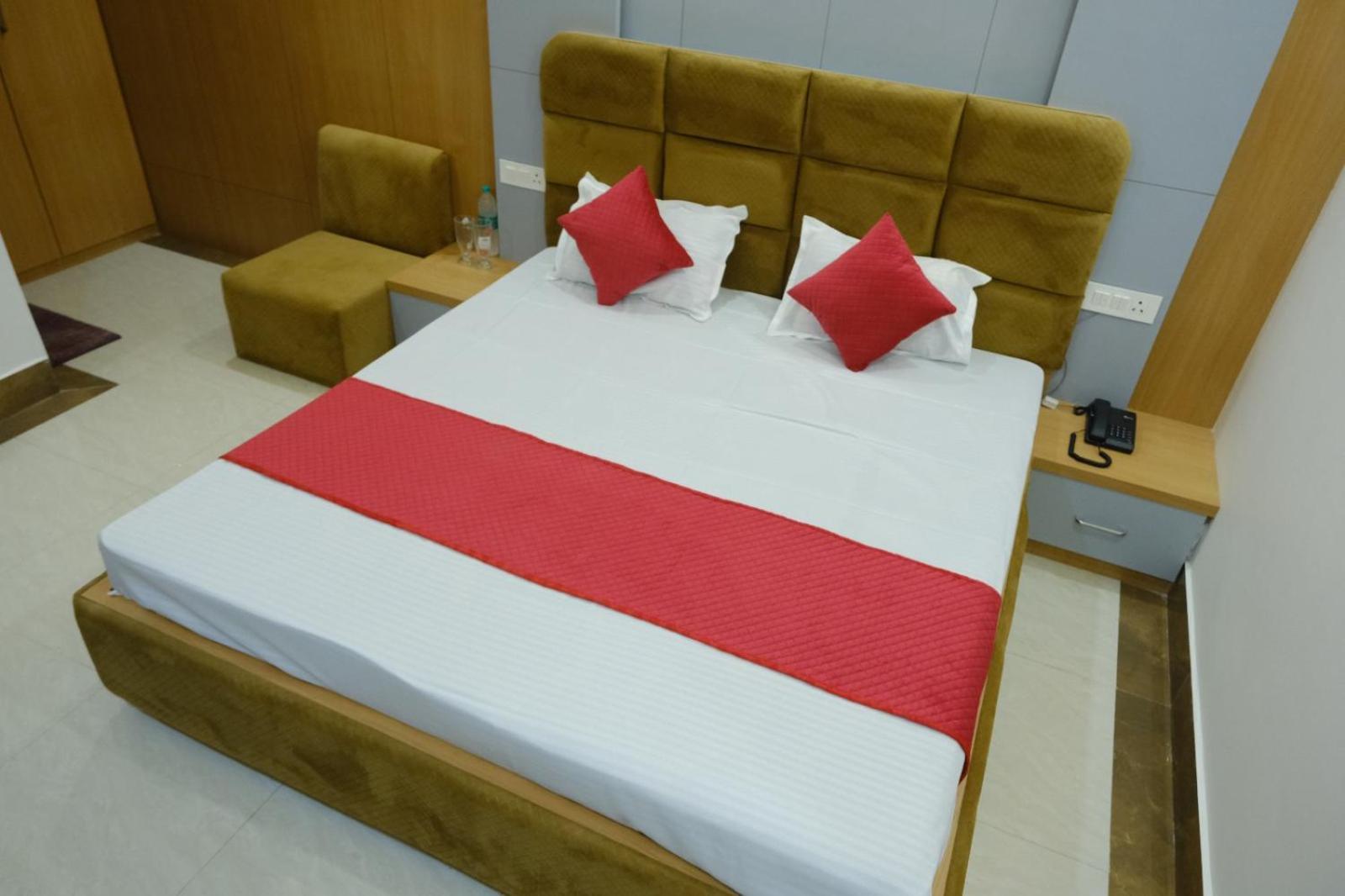 Hotel Golden Continental Deoghar Ngoại thất bức ảnh